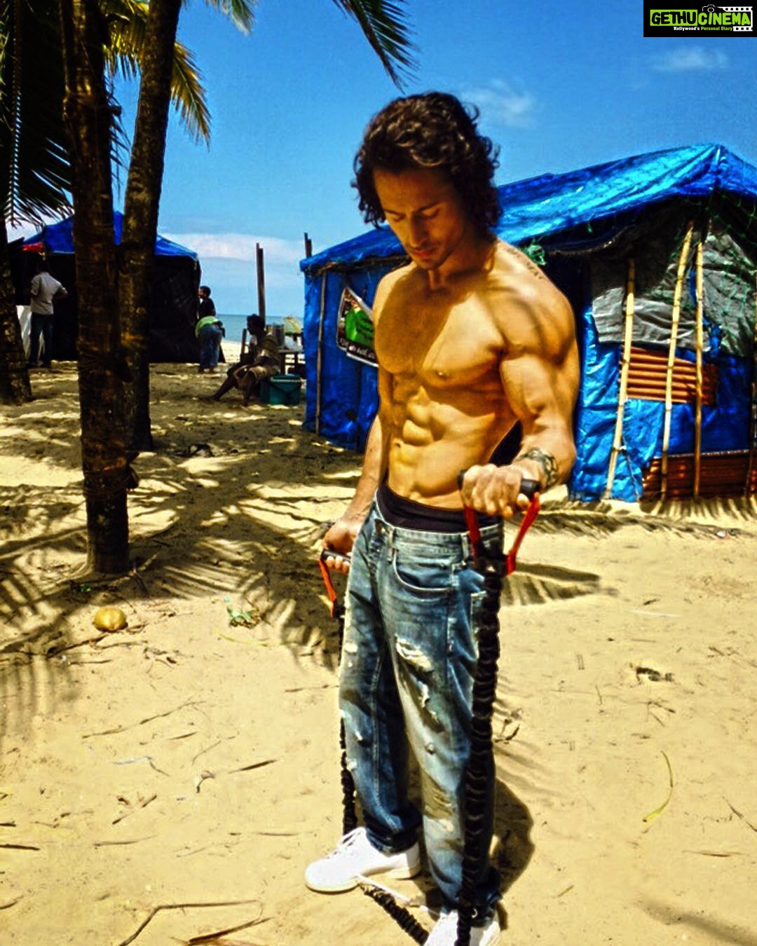 Tiger Shroff Instagram - Focussing and gathering energy whatever little I have left...day 1 action. Almost homeeeee last sequence for the sched. #Baaghi :) @sabbir24x7
