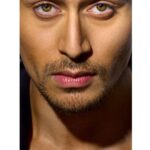 Tiger Shroff Instagram - Game face on :) #ActionPrep