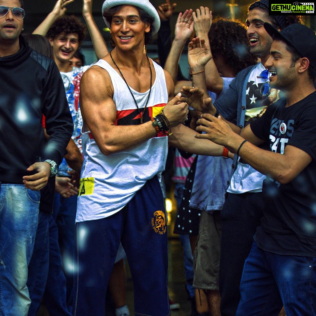 Tiger Shroff Instagram - That feeling when everything fades away and you feel stronger and weaker at the same time.