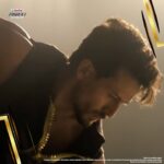 Tiger Shroff Instagram - If you're an ULTIMATE rider, this is your big chance to feature with me in India's ULTIMATE Biking Anthem. I'm roaring with excitement to join #CastrolPOWER1ULTIMATE and be a part of this #ULTIMATEAnthem. Here is how you can be a part of it too - 1)Follow @castrolbiking 2) Share a video with your ULTIMATE biking sounds on Instagram Reels. 3) Tag @castrolbiking and use #PerformanceThatSurprises and #ULTIMATEAnthem for a chance to be a part of the biking anthem. So what are you waiting for? Get riding and show me your #ULTIMATEPerformance today. *T&C Apply. #5in1FullSyntheticFormula #PerformanceThatSurprises #UltimatePerformance #FullSyntheticTechnology #CastrolPOWER1 #Castrol #POWER1 #BikersOfIndia #Motorcycle #BikerLife #ad
