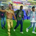 Tiger Shroff Instagram - Man i miss the audience and performing at live shows! especially when the rain gods are around⚡️💦❤️💃