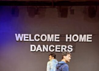 Tiger Shroff Instagram - This song! 😍🤪 @paresshss