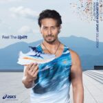 Tiger Shroff Instagram - Celebrate the uplifting power of running with the latest ASICS' NOVABLAST 2 shoe that puts a spring in your step for an uplift that will last all day. Check out the Celebration of Sports Collection at Asics.com #Upliftingminds #Feeltheuplift #COS #ASICSIN #Novablast2 #SoundMindSoundBody #ad @asicsindia