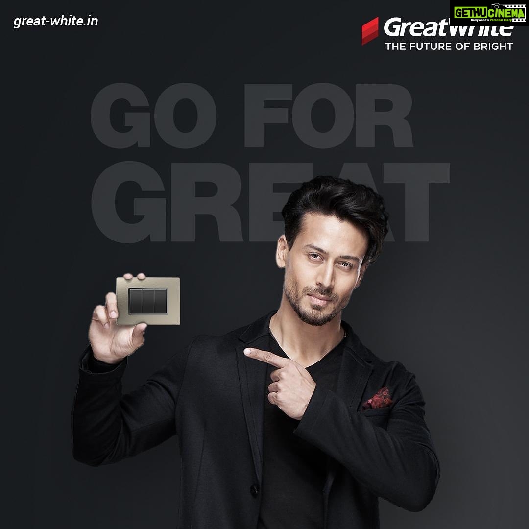 Tiger Shroff Instagram - "I CHOSE TO GO FOR GREAT" I am proud to be the brand ambassador for GreatWhite Electricals and look forward to an exciting journey with them. I am excited to tread on the fabulous path together, to GO FOR GREAT. Tvc coming out on - 15th July #ad #ππ‘π¨ππ¬ππ¨π’π§π π
π¨π«ππ«πππ #GreatWhiteGlobal #GoForGreat #GreatWhiteElectricals @greatwhiteglobalpvtltd