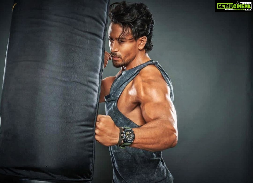 Tiger Shroff Instagram - @gshock_in @rohanshrestha