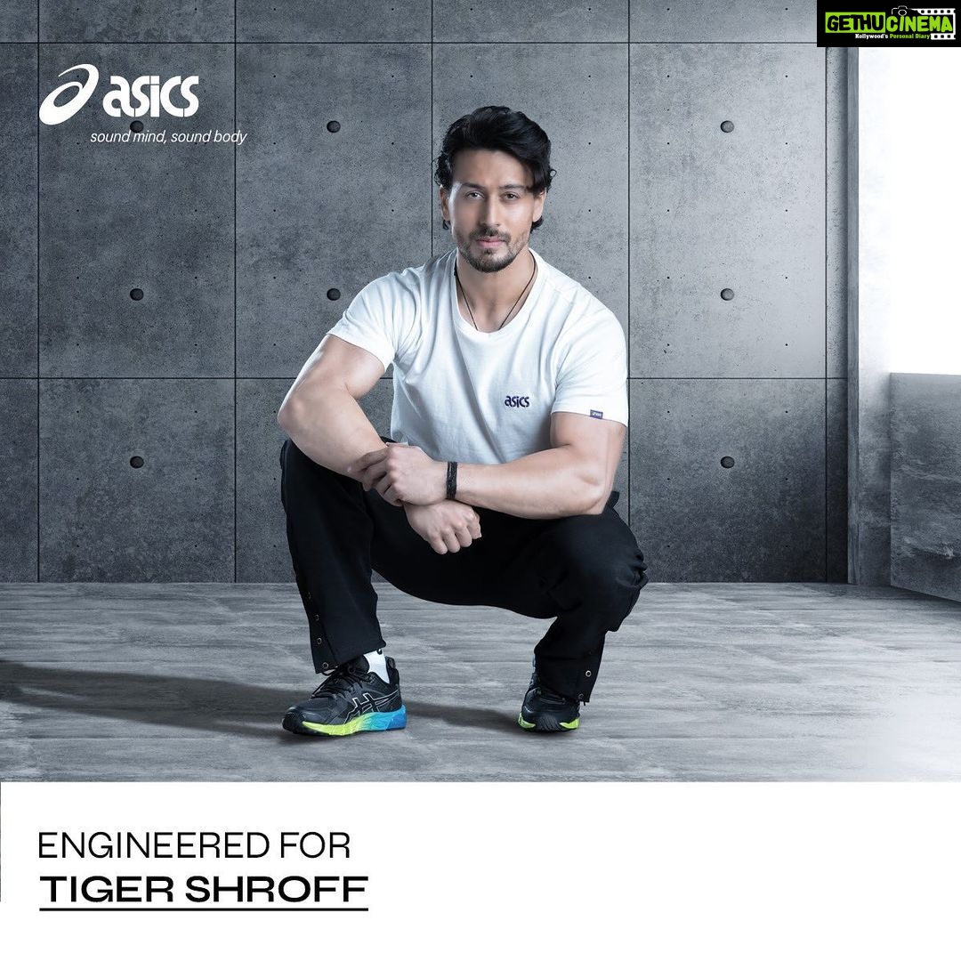 Tiger Shroff Instagram - Having diverse creative outlets allows me to express myself better. I can’t stay in a box; my aim is to keep honing my skills, exploring other talents that I may have and be passionate about my work. For that to happen it's imperative to have a sound mind in a sound body. It seems ASICS' GEL-QUANTUM 180™️ sneakers are engineered for my everyday life. #GELQUANTUM #ASICS #ASICSIN #soundmindsoundbody @asicsindia