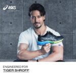 Tiger Shroff Instagram - Having diverse creative outlets allows me to express myself better. I can’t stay in a box; my aim is to keep honing my skills, exploring other talents that I may have and be passionate about my work. For that to happen it's imperative to have a sound mind in a sound body. It seems ASICS' GEL-QUANTUM 180™️ sneakers are engineered for my everyday life. #GELQUANTUM #ASICS #ASICSIN #soundmindsoundbody @asicsindia