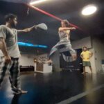 Tiger Shroff Instagram - You know your rusty af when you nail your fav move only 1/4 times😅🥵#needabiggertarget