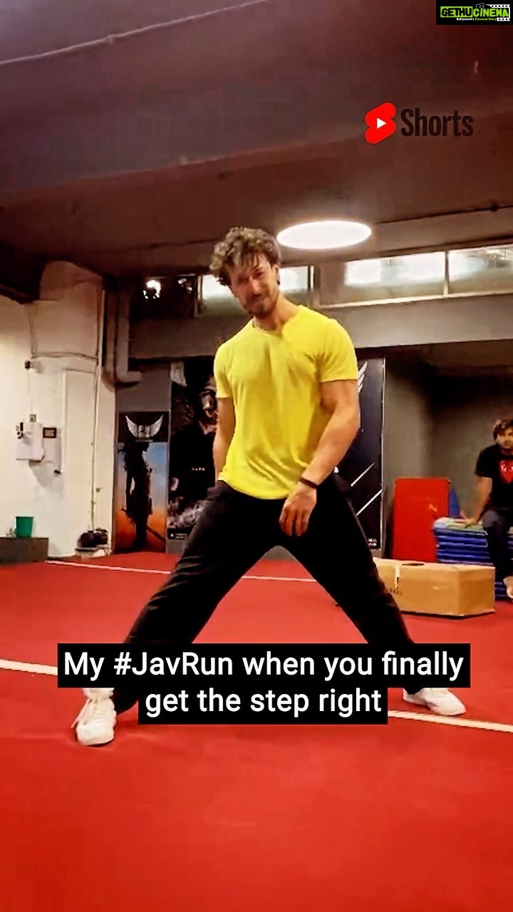 Tiger Shroff Instagram - Kick-starting my day the right way. Show me your start to the day with the #JavRun challenge only on #youtubeshorts @neeraj____chopra @youtubeindia #Sponsorship #YouTubeShorts #JavRun