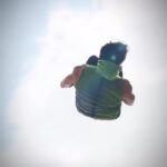 Tiger Shroff Instagram - I always close my eyes whenever i’m up there...anybody else scared of heights?🙈 📹 @shariquealy
