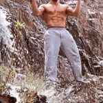 Tiger Shroff Instagram - 🌎❤️🙏
