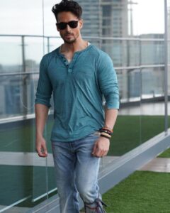 Tiger Shroff Instagram - 💙