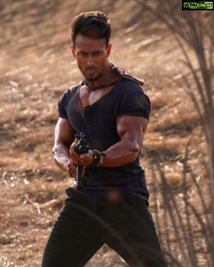 Tiger Shroff Instagram - 8 days to go! #baaghi3 #6march