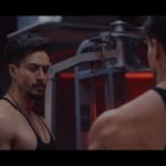 Tiger Shroff Instagram - Hey Guys! Want to know more about fitness, health tips and my movies? Then join me on @helo_indiaofficial Coz Fit hai to Hit hai💪🏻💪🏻 . Download the Helo app and follow me, let's learn share and grow together. .