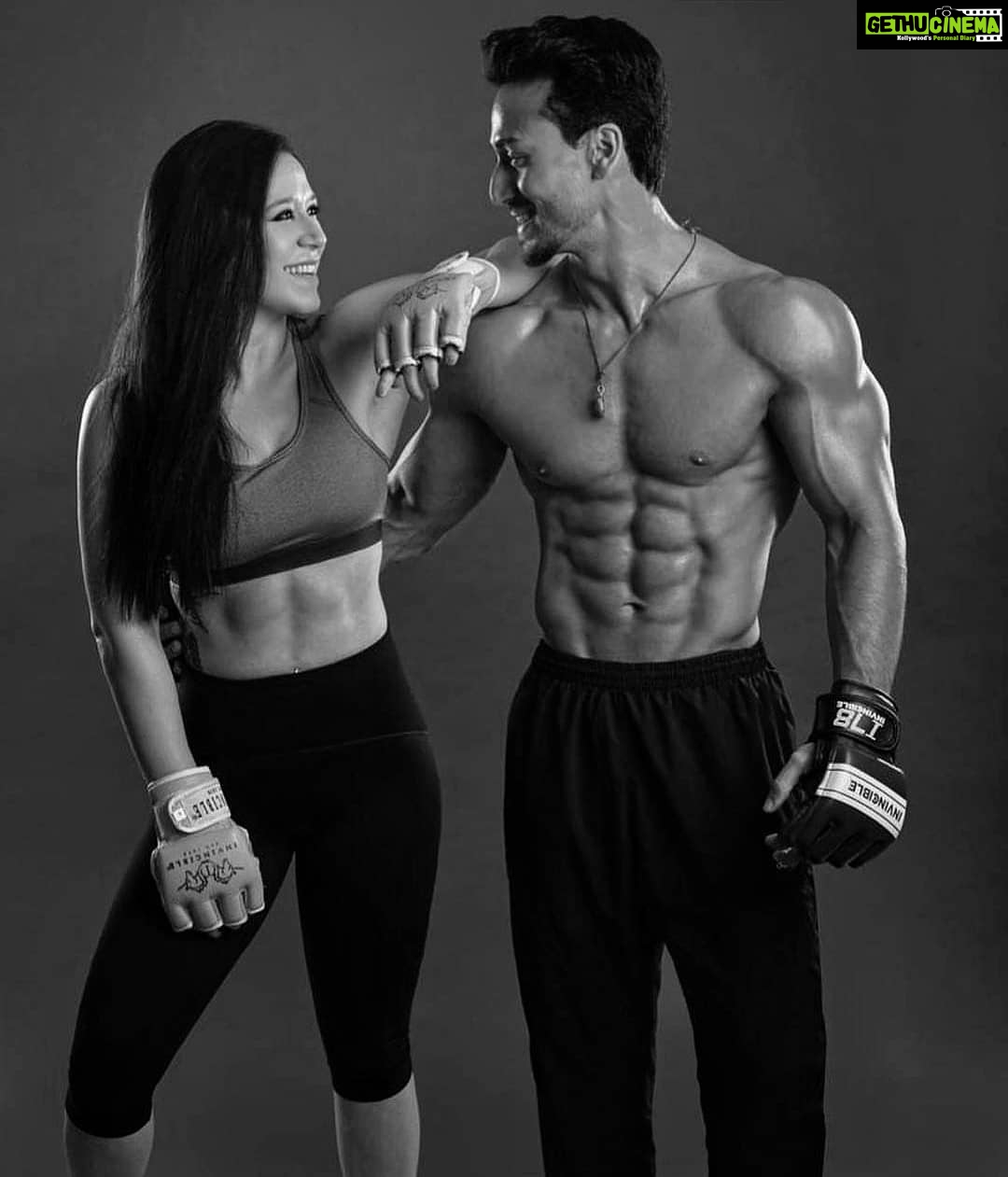 Tiger Shroff Instagram - Happiest birthday baby bro❤hope you continue to punch through whatever obstacles life throws at you. Dont grow up too much more and stay the good boy that you are. Love you❤🐵🤗 . . P.S - dont get married until your like 80 or something.