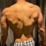 Tiger Shroff Instagram - First set of scrapes and minor cuts from the battlefield..and hopefully last🙈doesnt look or feel like much until I take a shower🙉🔥 #baaghi3