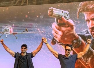 Tiger Shroff Instagram - Thank you everyone ❤🙏 #yoadrian! #wedidit! 😄🙏❤ @hrithikroshan @_vaanikapoor_ @itssiddharthanand @yrf #hrithikvstiger #war
