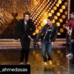 Tiger Shroff Instagram - Watch us on #NachBaliye9 at 8PM tonight on @starplus @hrithikroshan @_vaanikapoor_ @itssiddharthanand @yrf #TeamTiger #HrithikvsTiger #Repost @khan_ahmedasas -