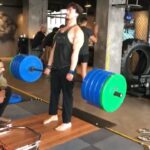 Tiger Shroff Instagram - Its been a while since i pushed myself this far...200kgs...used to feel a lot lighter back in highschool 😓🙉...#onlyhuman ❤ @mmamatrixgym @rajendradhole MMA Matrix