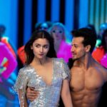 Tiger Shroff Instagram - See you at 4pm TODAY! 🤗❤️ #HookUpSong #Talia @aliaabhatt @karanjohar @apoorva1972 @tarasutaria @ananyapanday @punitdmalhotra @VishalDadlani @ShekharRavjiani @farahkhankunder @nehakakkar @dharmamovies @foxstarhindi @zeemusiccompany #SOTY2