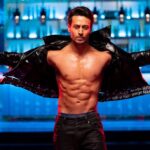 Tiger Shroff Instagram - Watch out for this one guys... #HookUpSong out soon! ❤️ #SOTY2