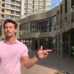 Tiger Shroff Instagram - Aint easy bein breezyyy! #UndecidedChallenge #ClubEstella #RunwalElegante @piyush_bhagat @shaziasamji @swainvikram @chrisbrownofficial