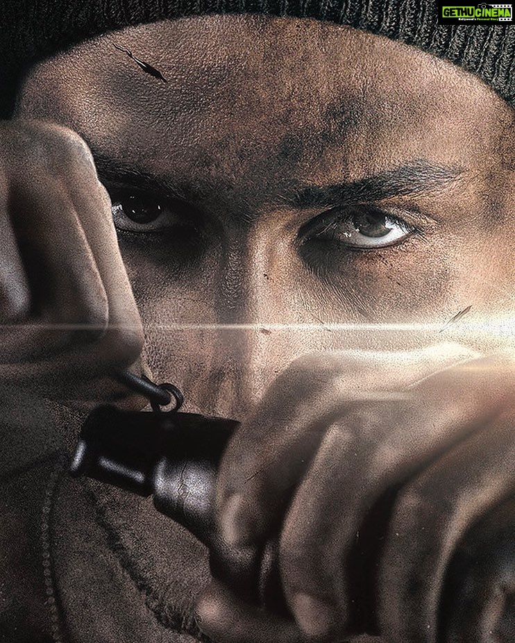 Tiger Shroff Instagram - 🙏❤️ #Baaghi3 #2020 #hewillreturn #sajidnadiadwala @foxstarhindi @nadiadwalagrandson @wardakhannadiadwala