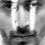 Tiger Shroff Instagram - 5 days complete... #hrithikvstiger #btscenes