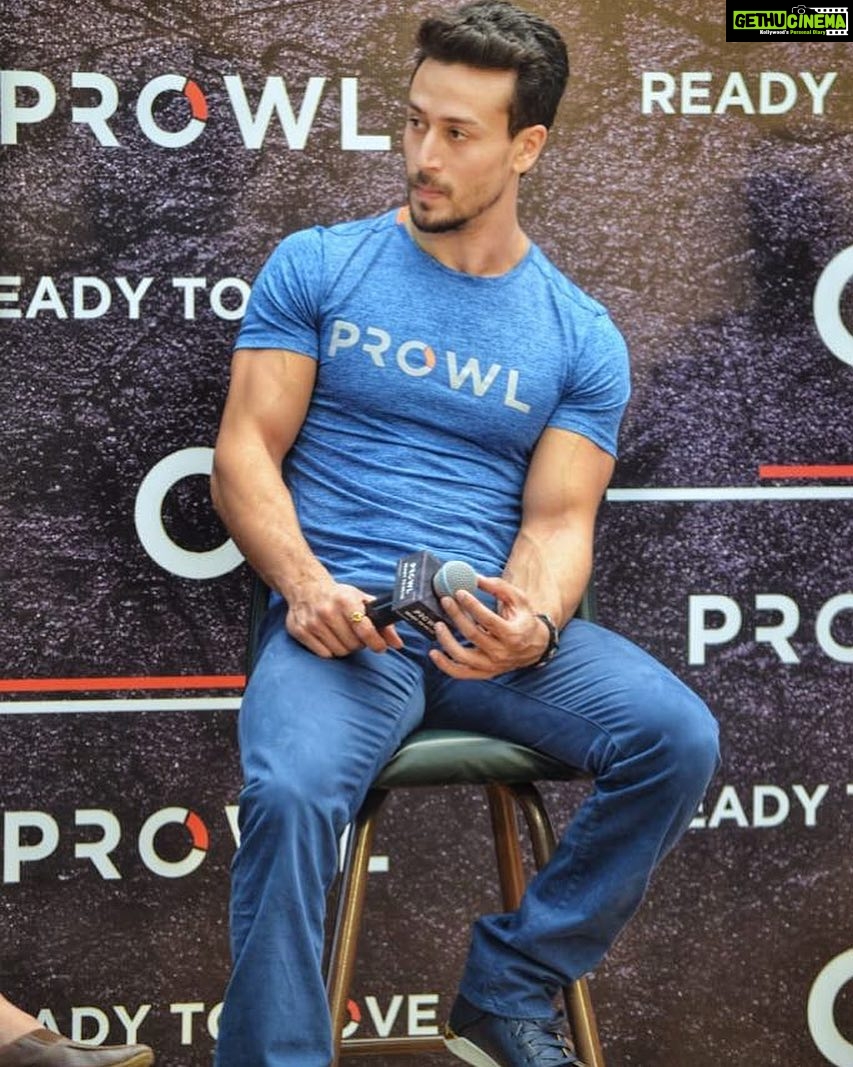 Tiger Shroff Instagram - Finally #ReadyToMove 😊 @prowlactive