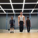 Tiger Shroff Instagram - Love jamming with this champion, trying one of his choreographies #⚡⚡⚡ #workinprogress #🙈 @swainvikram @piyush_bhagat
