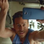 Tiger Shroff Instagram – Back to fitness basics but hooked to my new device. That’s how I’m #AlwaysOn.