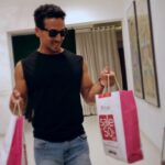Tiger Shroff Instagram – Hey guys, the #LifestyleSale is here. Shop at the nearest @lifestylestores or on lifestylestores.com and get upto 50% off on all your favorite brands and latest trends…you can also get shopping vouchers and crazy cashback once you shop. You know what to do! #LifestyleSaleInsider #TigerForForca