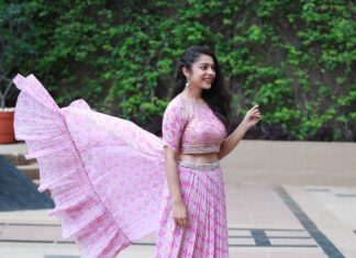 Varsha Bollamma Instagram - Feeling pinktastic 😋💗💞Outfit : @issadesignerstudio Pc @thescienceofphoto Styled by @officialanahita