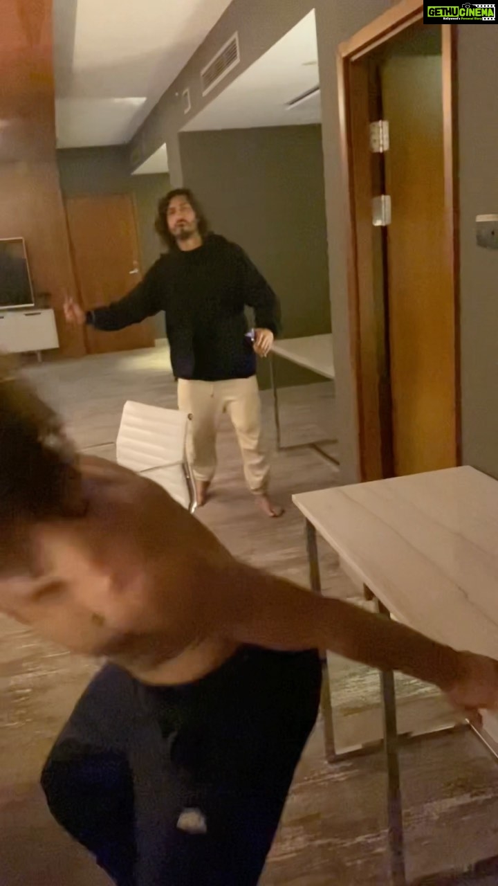 Vidyut Jammwal Instagram - 🐒Monkeying around in the presidential suite with @graveboygrey & @madmanenzo Warsaw, Poland