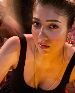 Vignesh Shivan Instagram - Daaladikkum Rathinama ⭐️⭐️ minuminukkum muthaaramaaey 💎💎💠💠#wikkiclicks📷 

#nofilter #nofilterneeded 

#barcelona🇪🇸 #vacay #barcellona #spain #spain🇪🇸