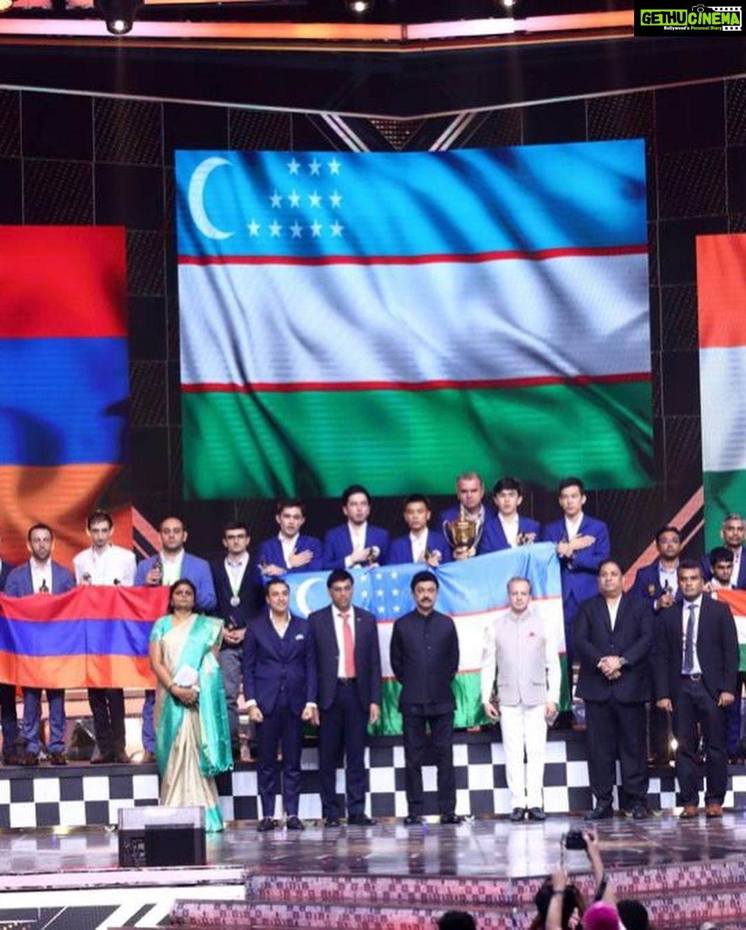 Vignesh Shivan Instagram - My heartfelt gratitude to each and everyone involved in making us a part of such a grand event ! Thank you for all the encouragement and support ! Godbless β€οΈβ€οΈππππβΊοΈβΊοΈππΌππΌππΌππΌππΌππΌππΌππΌ Barcelona, Spain