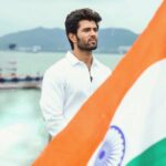 Vijay Deverakonda Instagram – We are Indians!!!
 
Happy. Proud. Free. Loving. Responsible.

Happy Independence Day India ❤️