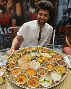 Vijay Deverakonda Instagram - The great Gujarati Thaaliii! 😅