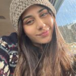 Warina Hussain Instagram - and I said to myself: “ What a wonderful world”. ☺️💋