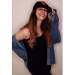 Warina Hussain Instagram - 😁🖤