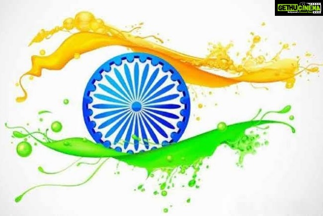 Warina Hussain Instagram - Home ๐ฝ #happyindependenceday #india ๐ ๐ฎ๐ณ๐งก