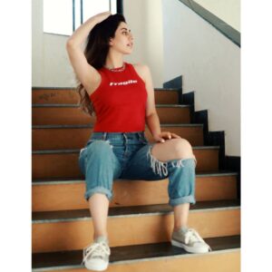 Warina Hussain Instagram - Obsessing over red lately!😍