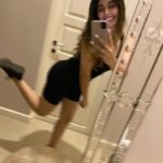 Warina Hussain Instagram - enjoy your own company 👻😈🤪 #bestfriend