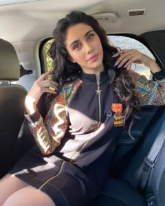 Warina Hussain Instagram - ⭐️