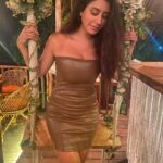 Warina Hussain Instagram - your DJ is 🔥💋 @ohlalagoa !! #saturdaynight