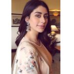 Warina Hussain Instagram - 🐚🌸 #throwbackthursday