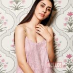 Warina Hussain Instagram - Hello there 🙋🏻‍♀️🌸 @hellomagindia #AprilIssue