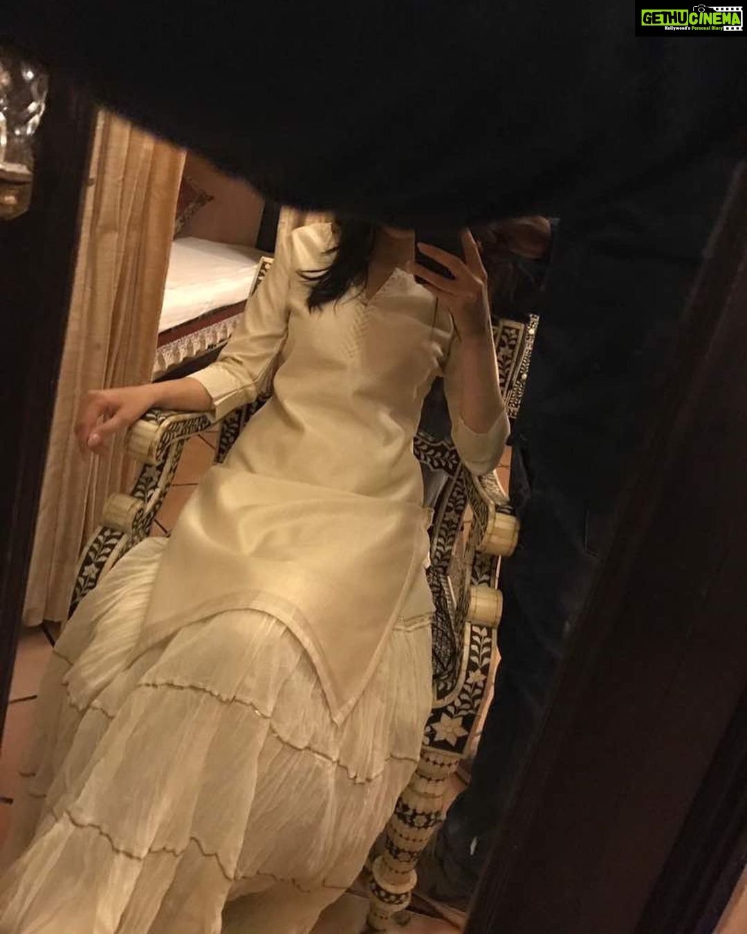 Warina Hussain Instagram - in cinemas today #99songs