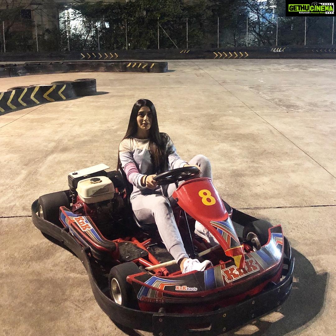 Warina Hussain Instagram - 🏎🏁 #sundayfun