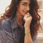 Warina Hussain Instagram - 🎶🧿🖤 . @_purple_paisley_ @hyperbole_accessories @pallakhshah @kajol_j7